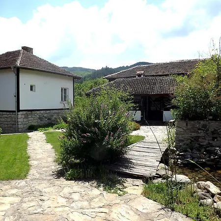 Stakevskite Houses Gasthof *